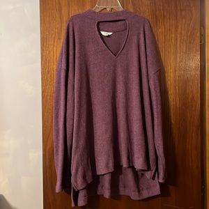Womens size 3X (24W-26W) purple long sleeve sweater with cutout neck desigLn